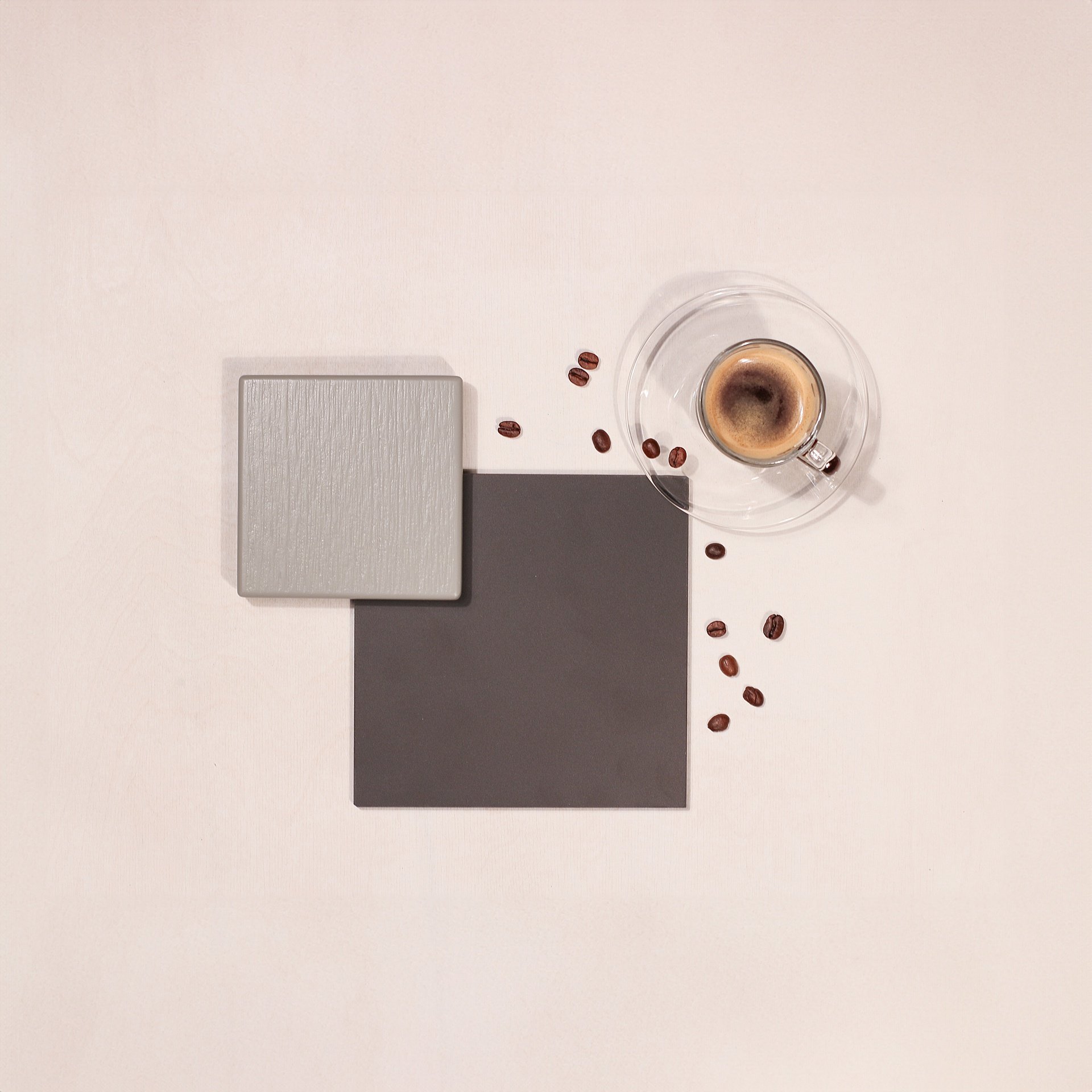 CUBIC-steingrau-black