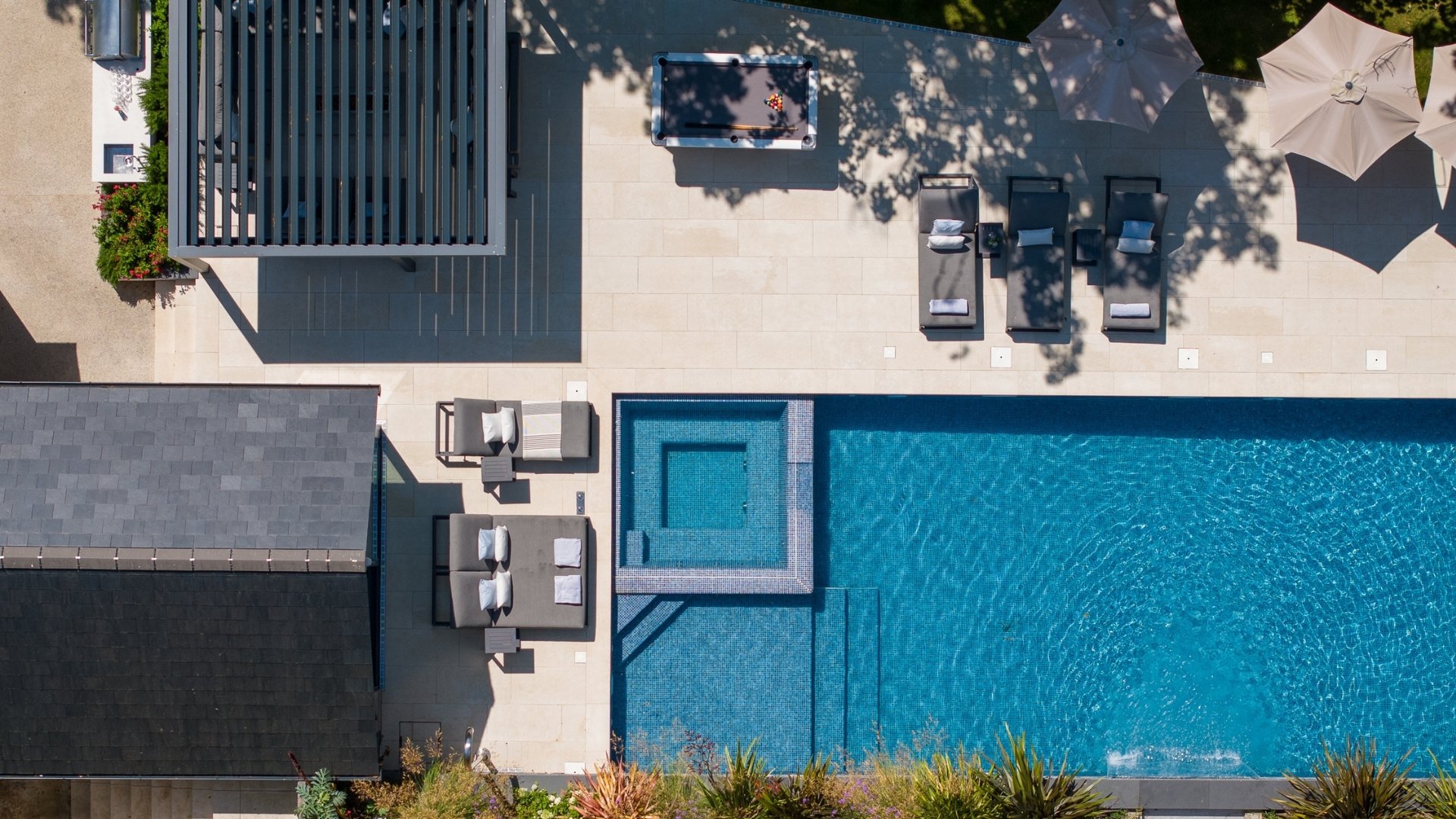 098 Ray Morris - 1920 x 1080